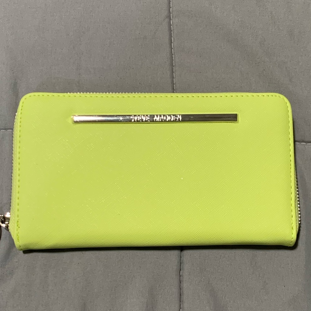 Steve Madden Zip Around Wallet